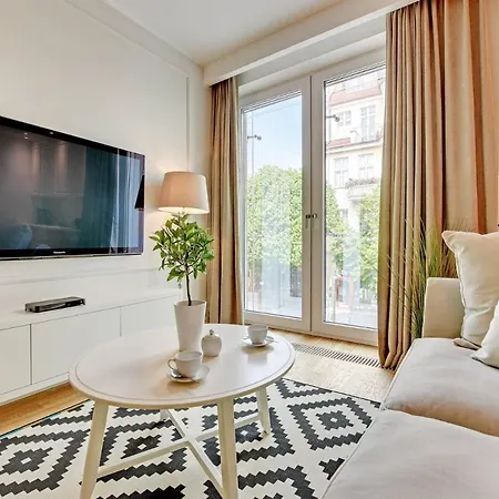 Montevideo Centrum 4 By Grand Apartment *