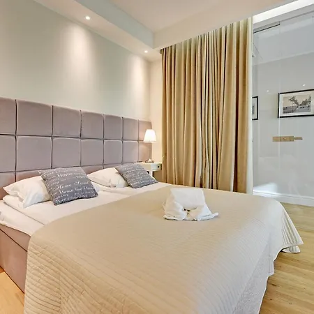 Montevideo Centrum 4 By Grand Apartment *