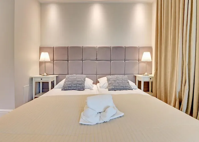 Montevideo Centrum 4 By Grand Apartment *